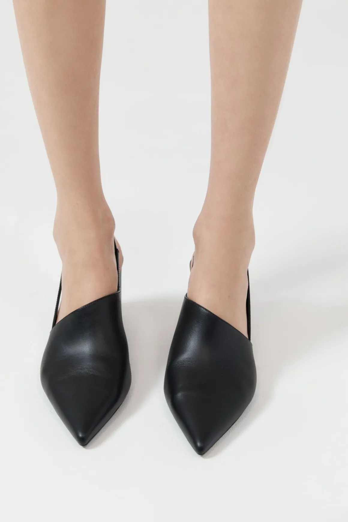 St. Agni Asymmetric Heel - Black
