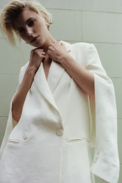 St. Agni Linen Split Sleeve Blazer - Ivory