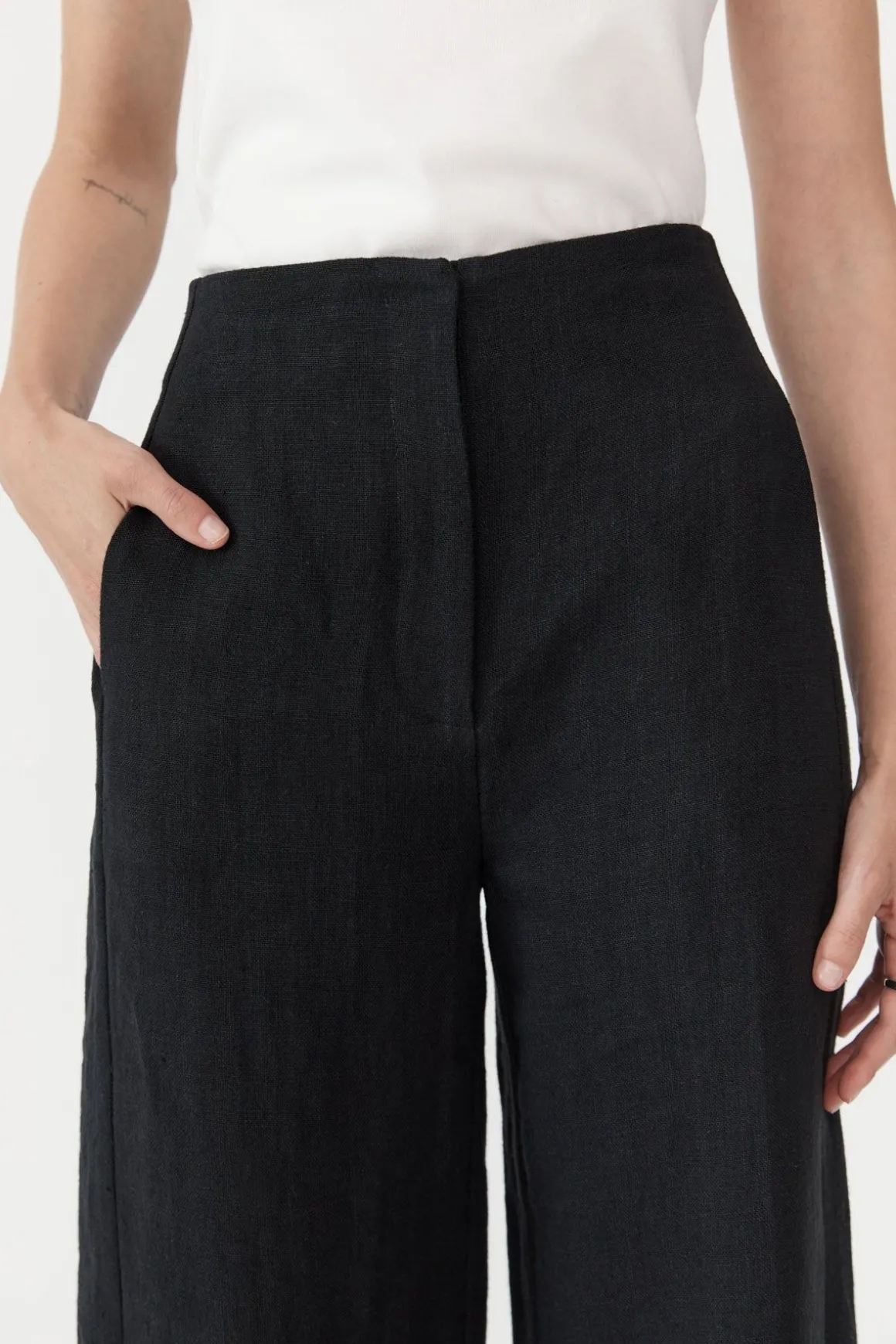 St. Agni Linen Wide Leg Pants - Black