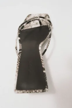 St. Agni Minimal Low Wedge - Python
