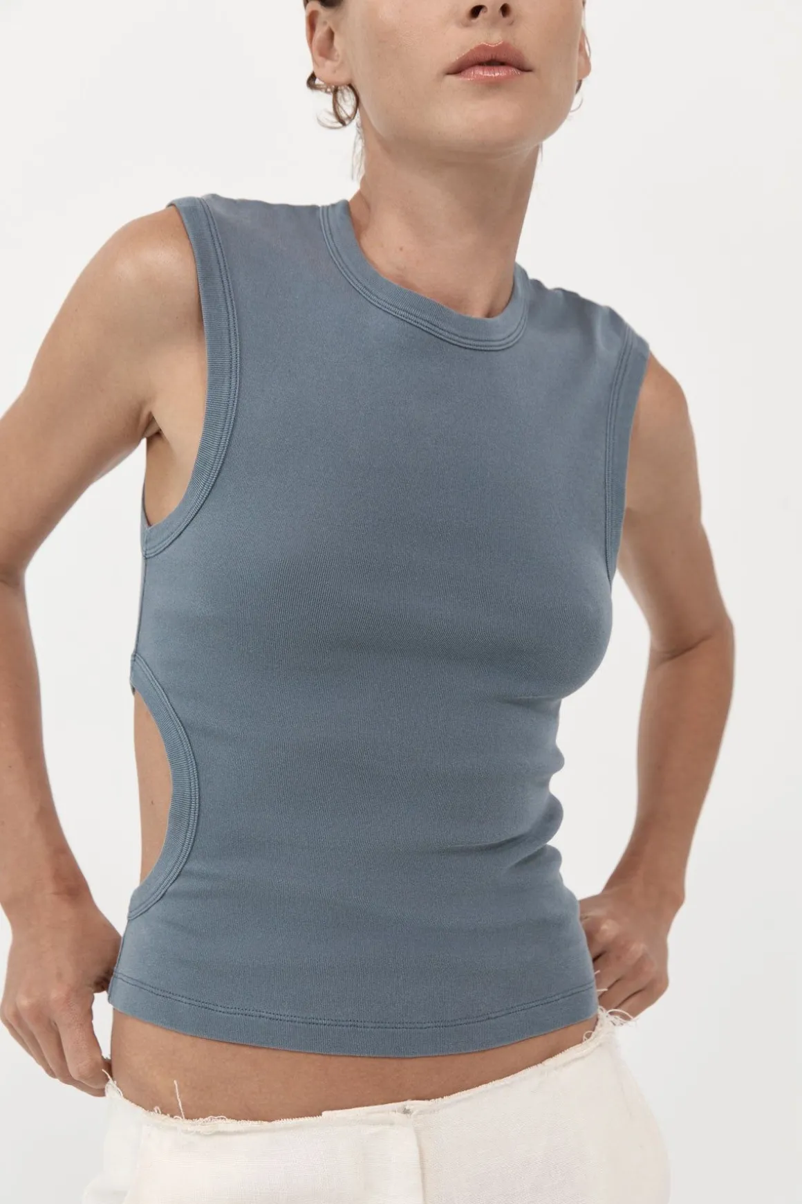 St. Agni Organic Cotton Cut Out Tank - Diesel Grey