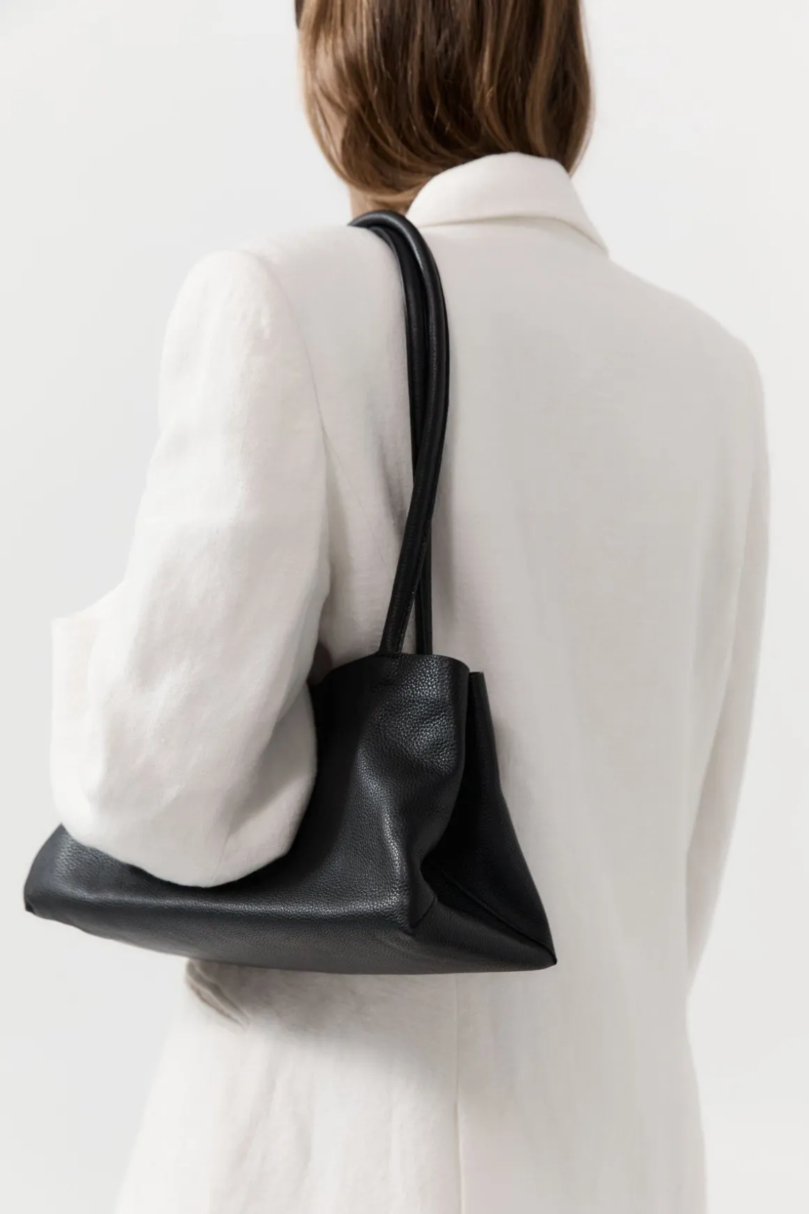 St. Agni Origami Tote - Black