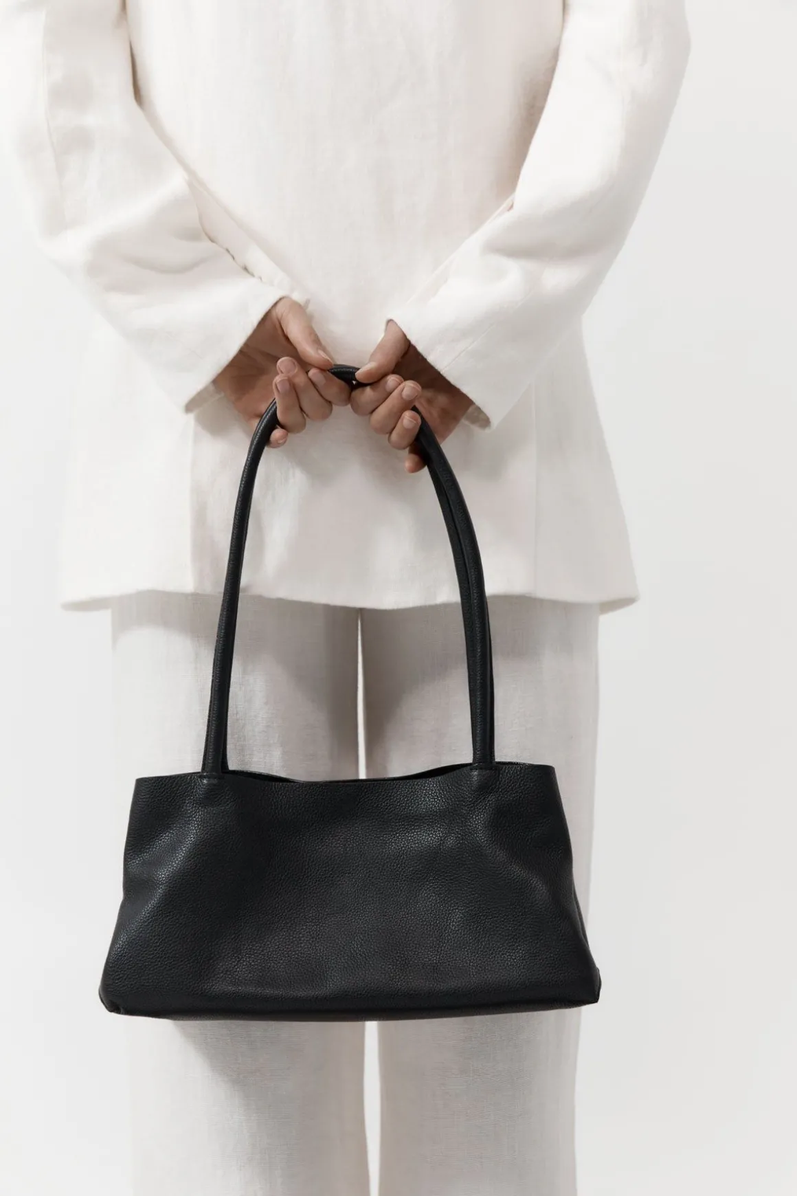 St. Agni Origami Tote - Black