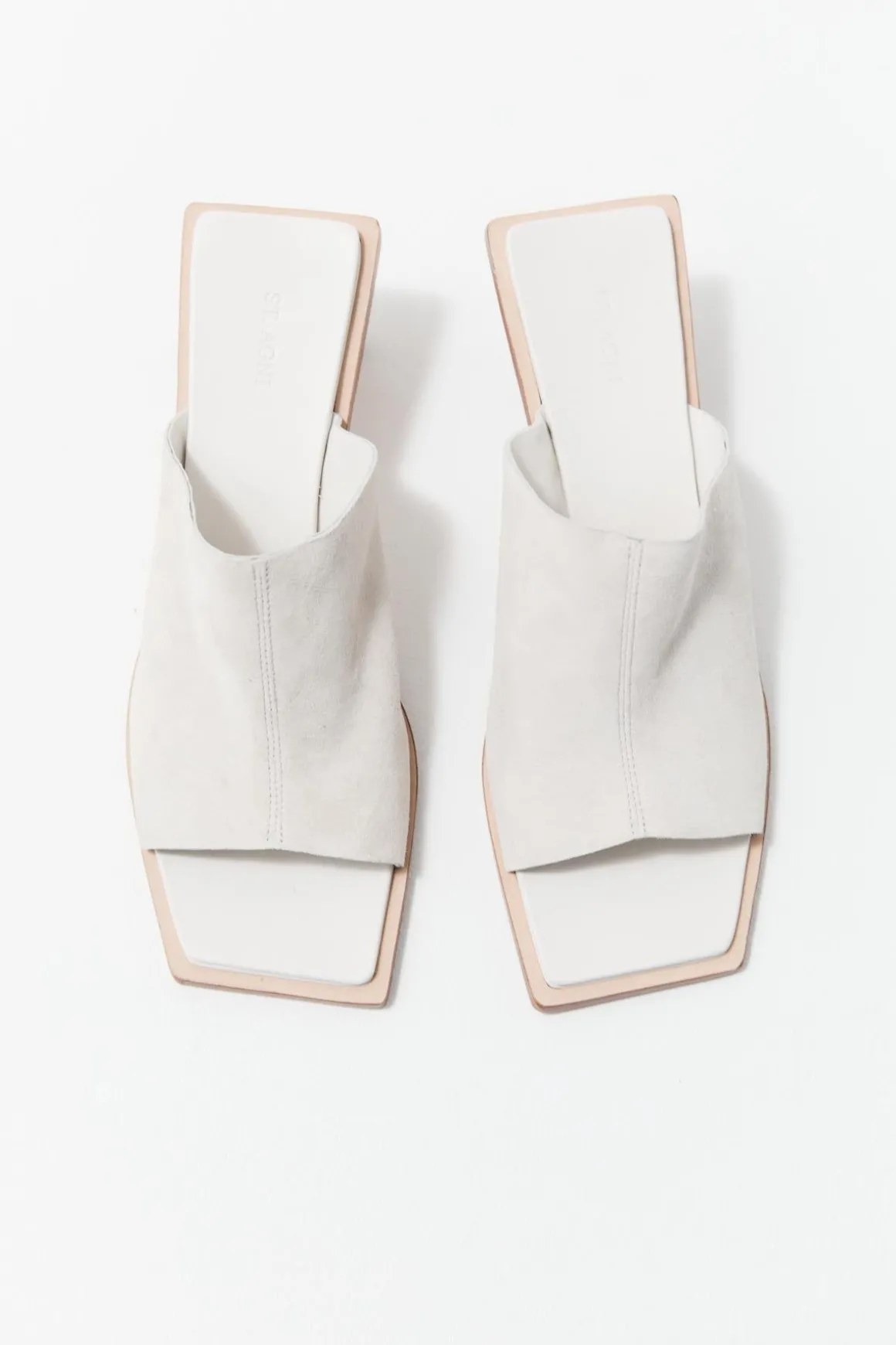 St. Agni Raw Edge Heel - White