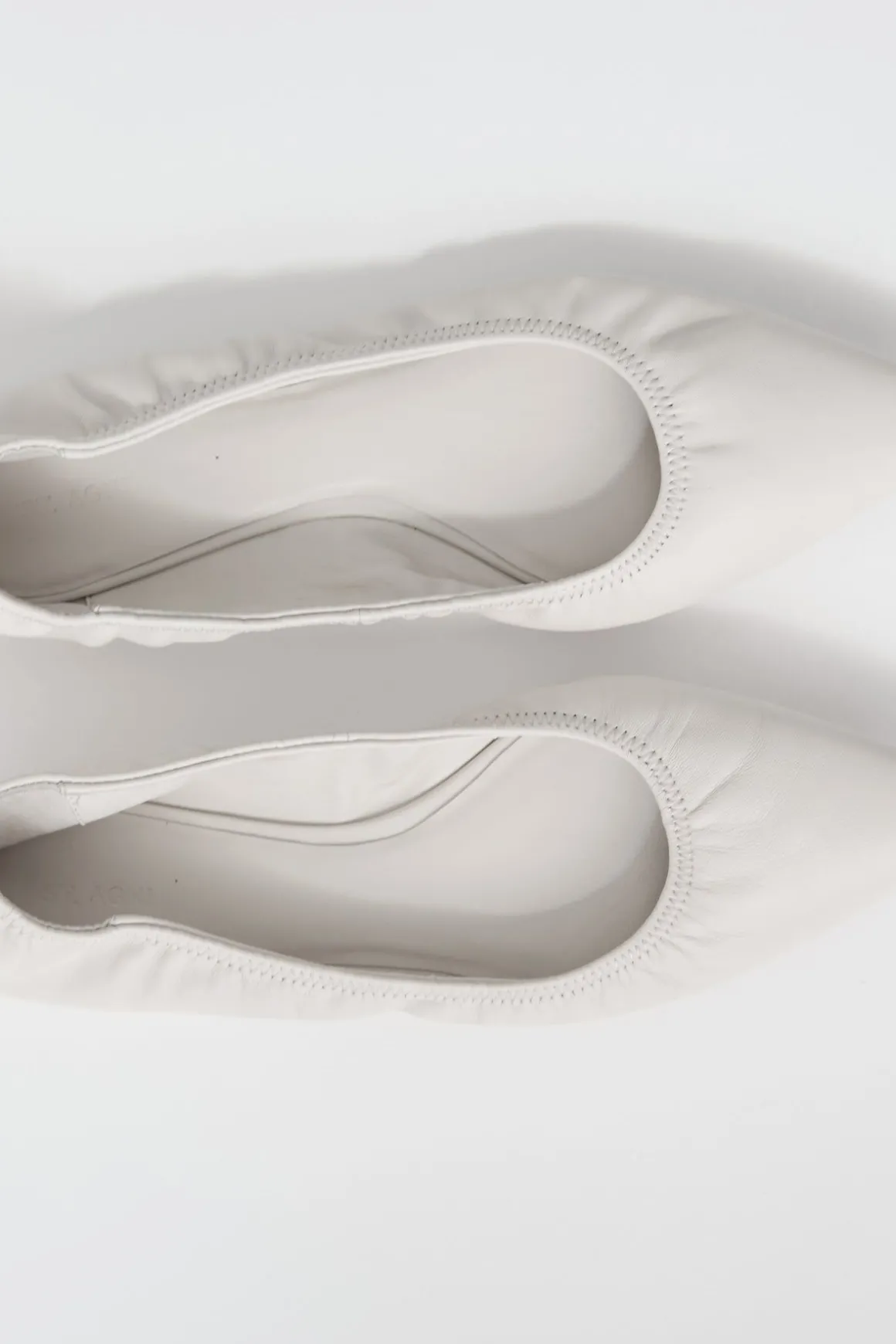St. Agni Soft Leather Flat - Cool White