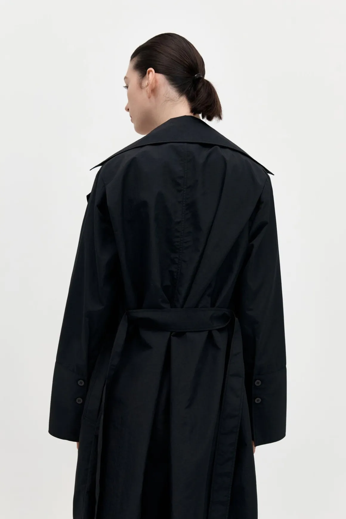 St. Agni Summer Trench Coat - Black
