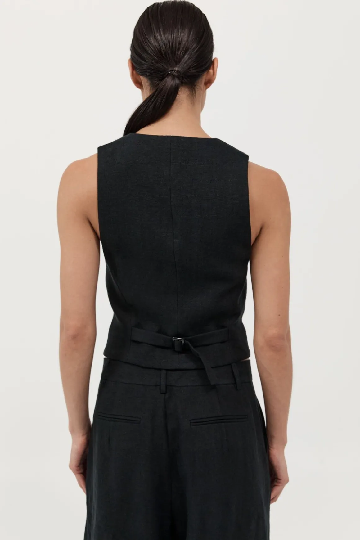 St. Agni Tailored Linen Vest - Black