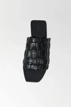 St. Agni Textured Slide - Black