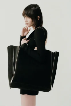 St. Agni Zip Tote Bag - Black